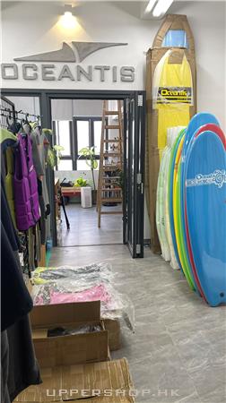 OCEANTIS SURFING