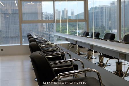 MARCH HAIR DESIGN STUDIO